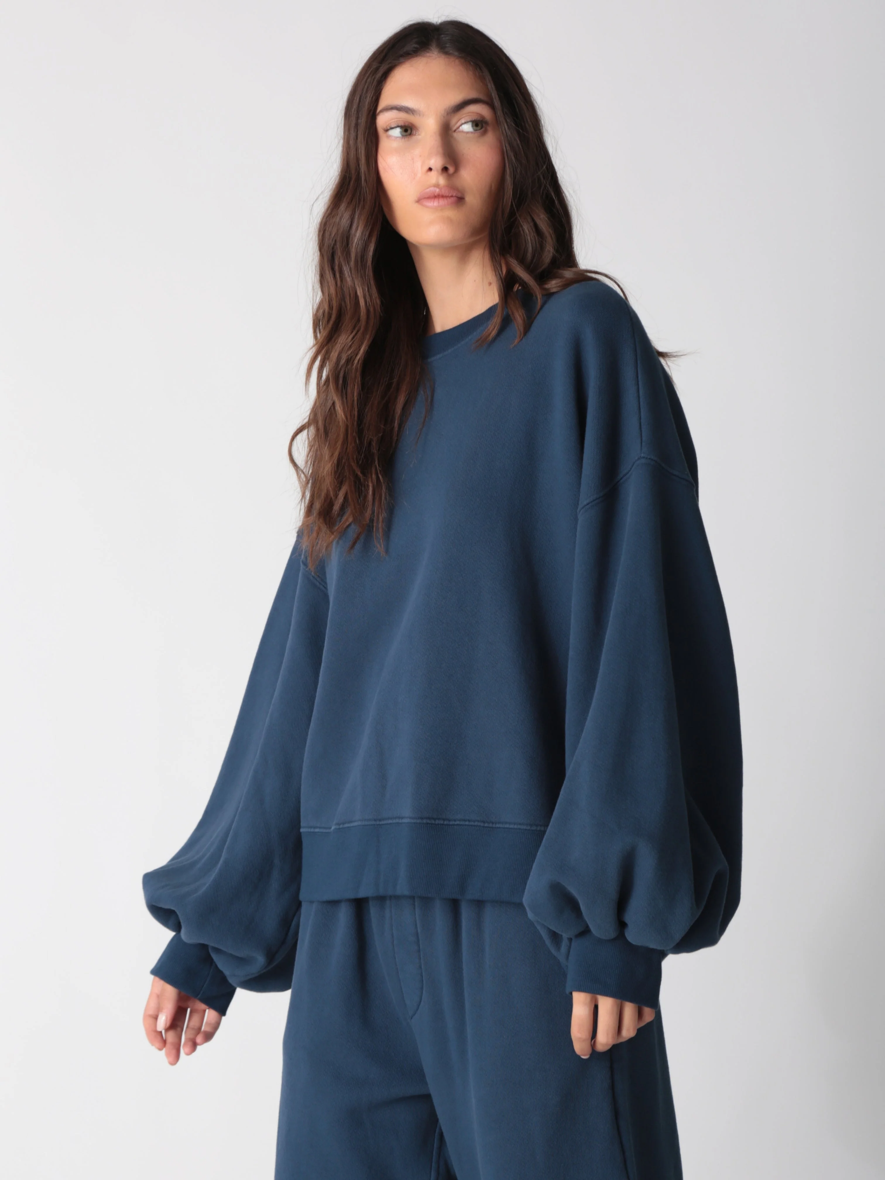Balloon Sweatshirt - Midnight - Image 4