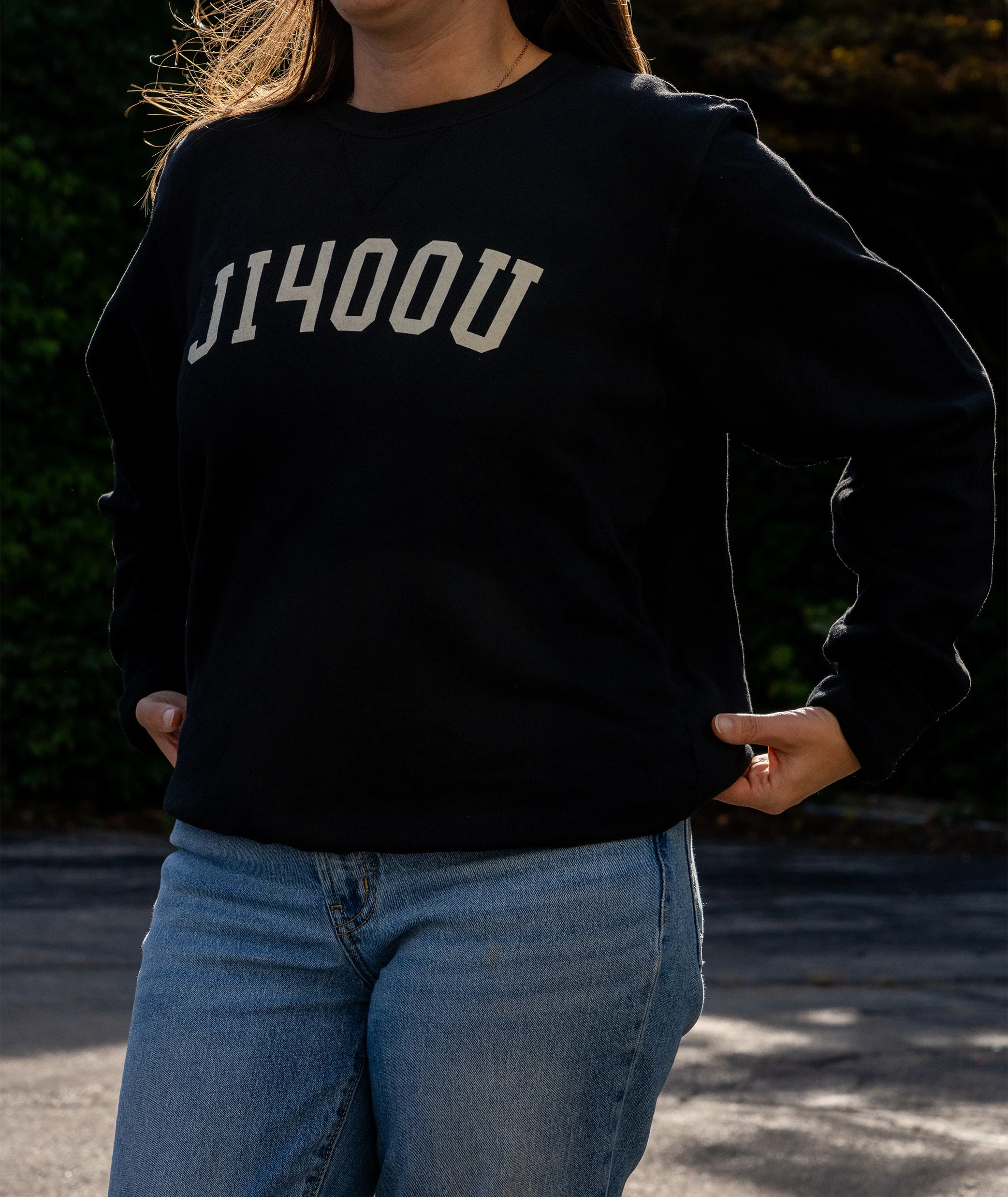JI400U Flocked Crewneck • Jason Isbell x Oxford Pennant - Image 9