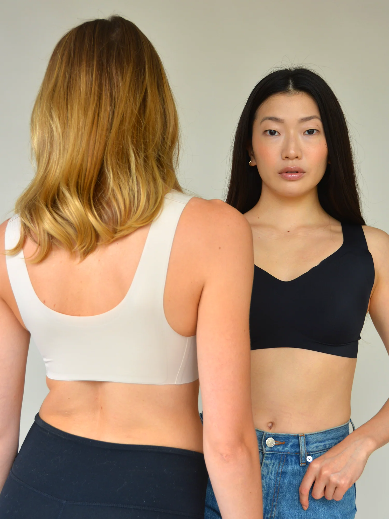 V-Neck Lift Bra - Image 8
